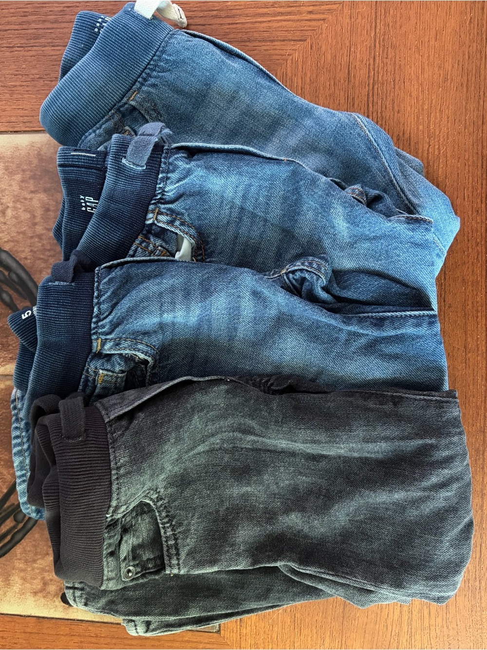 Baby gap kids/toddler distressed elastic waist denim jeans bundle size 4 and 5